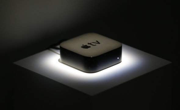 Which one is your choice, Apple TV or Android TV? - www.vipstech.com